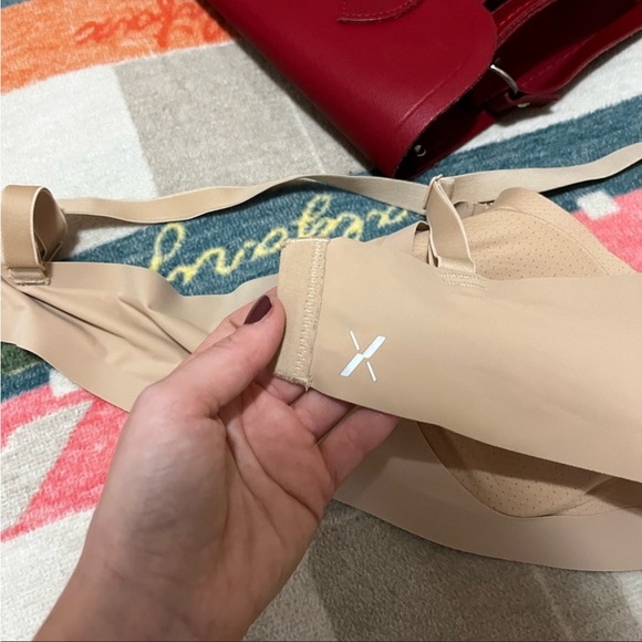 Knix Leakproof Nursing Bra - Picture 7 of 9